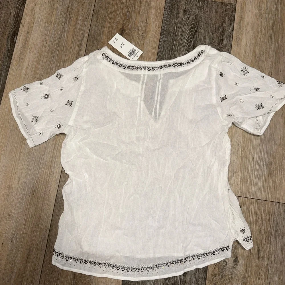 ‼️SOLD‼️Abercrombie & Fitch White Embroidered Blouse - Picture 7 of 8